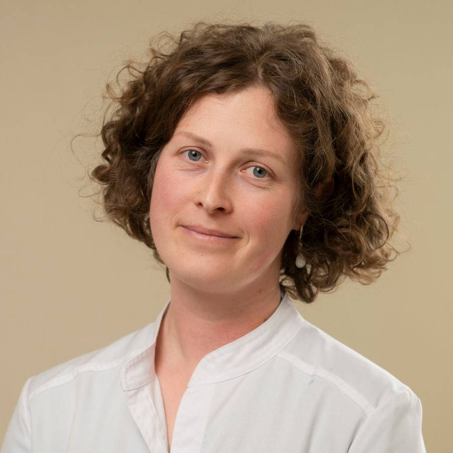 Dr. Anna Zakajeva, fizikālās un rehabilitācijas medicīnas ārsts, osteopāts